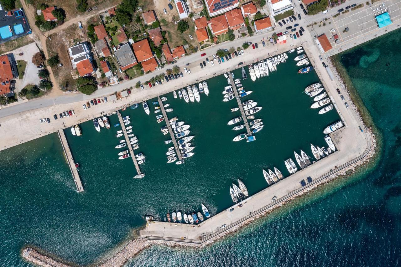Melian Suites Nikiti  Bagian luar foto