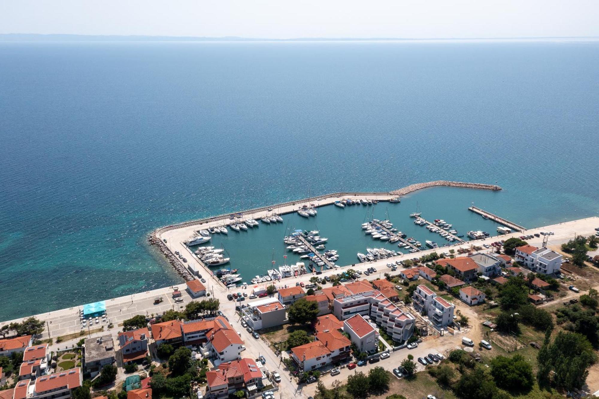 Melian Suites Nikiti  Bagian luar foto